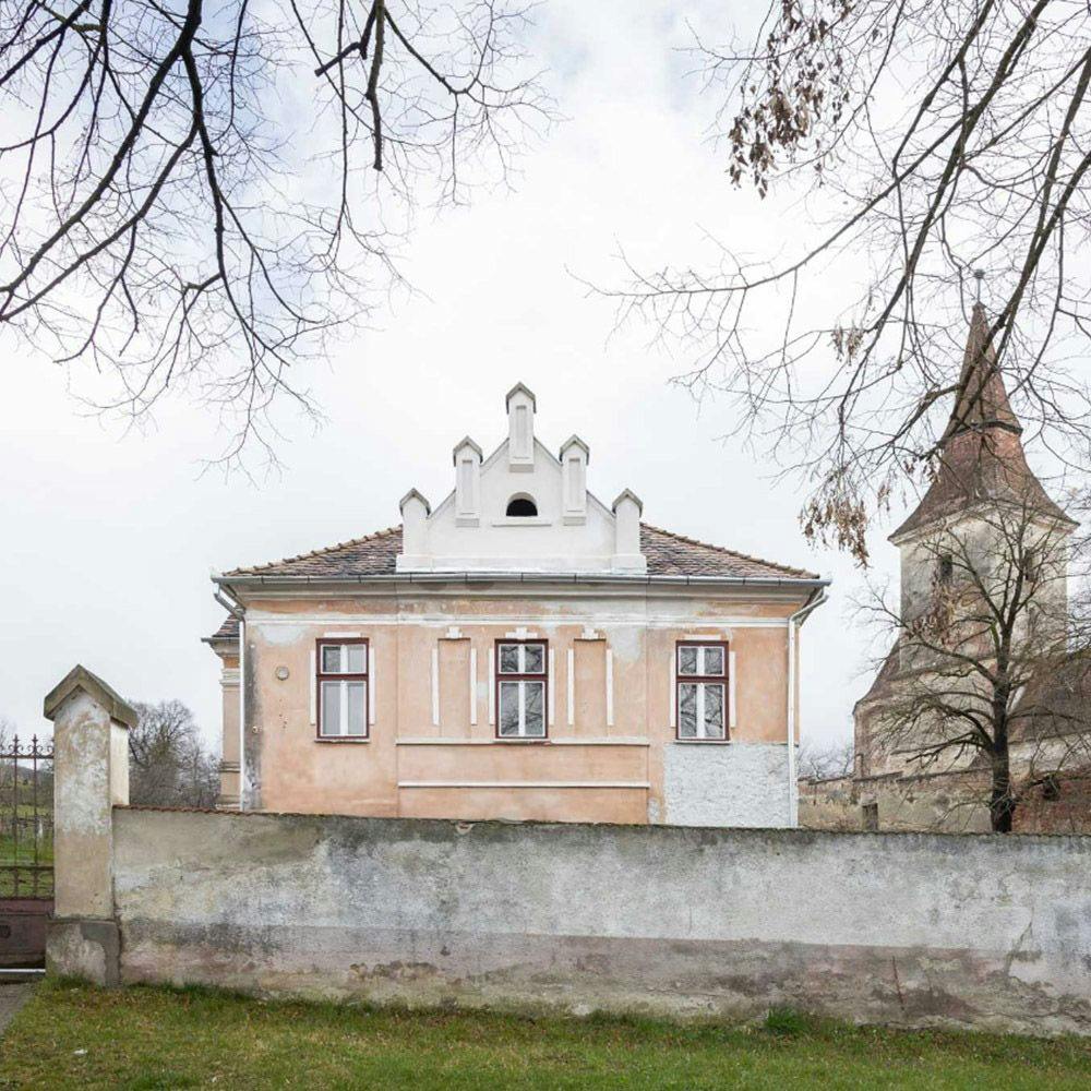 The Parish House in Agârbiciu